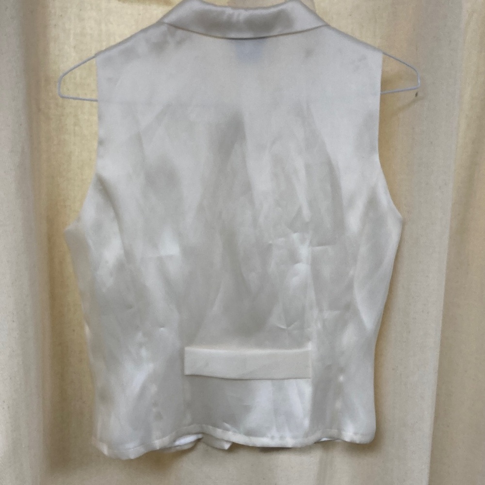 Ann Taylor White Satin Sleeveless Button-Front Blouse - Picture 7 of 7